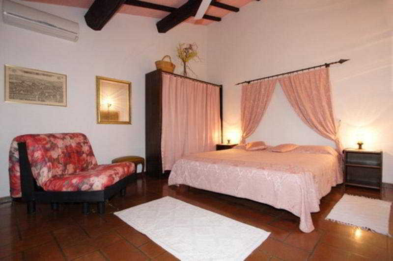 Campo Di Carlo Konuk evi Sassetta Oda fotoğraf